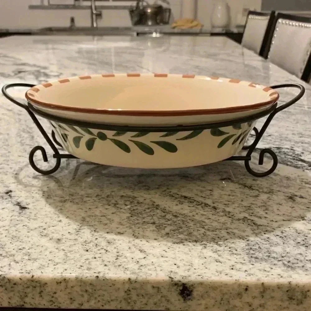 SOLD International Silver Pie Dish - Picture 2 of 3